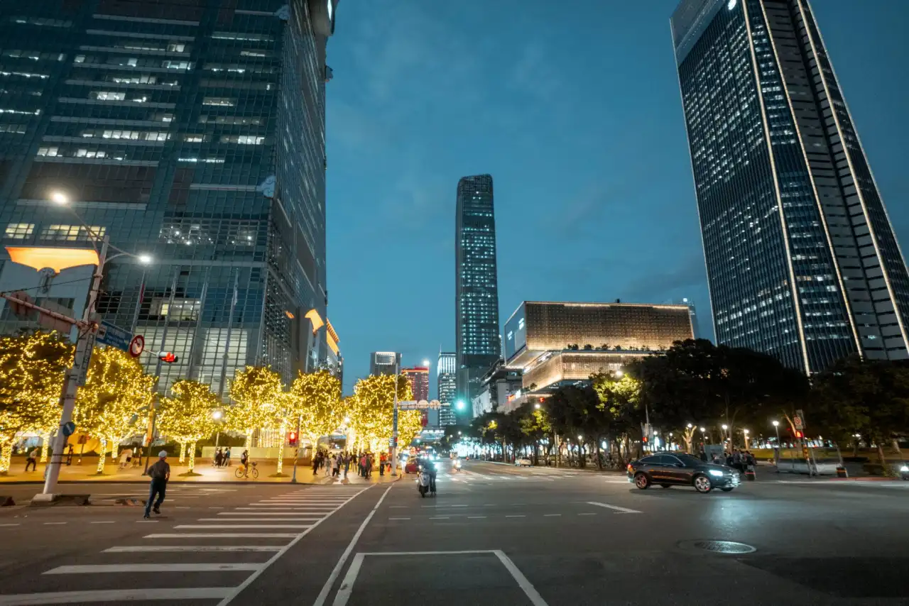 2024年华中地区工业激光设备市场价格趋势分析